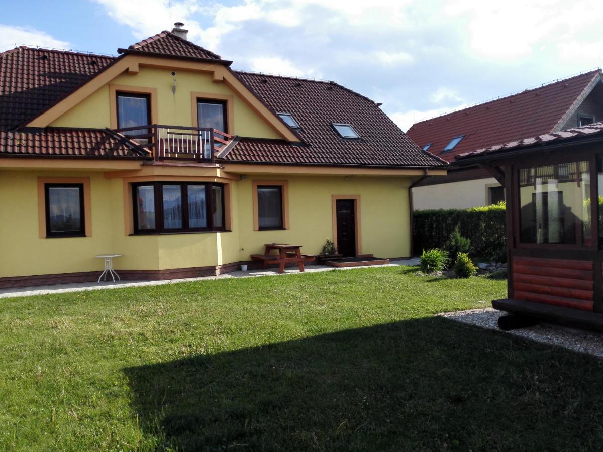 Apartman Slnecnica Poprad Exterior foto